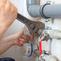 5 DIY Fixes You Can Try Before Calling a Plumber
