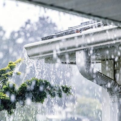 How to Prepare Plumbing for Winter or Summer